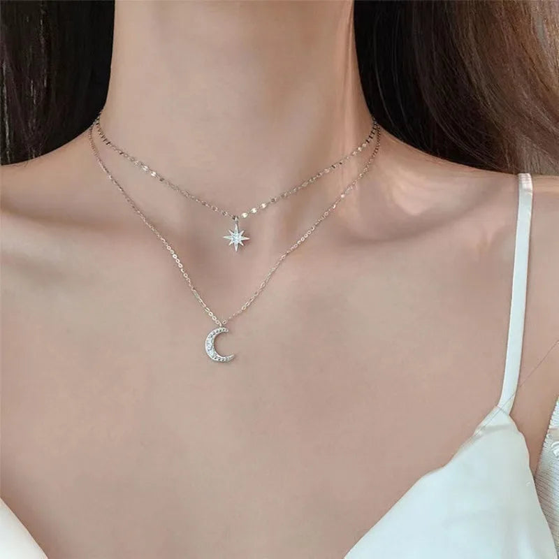 Let your love shine under the moonlight.
This 925 Silver Double-Layer Star & Moon Necklace captures the beauty of night skies and the warmth of true affection.